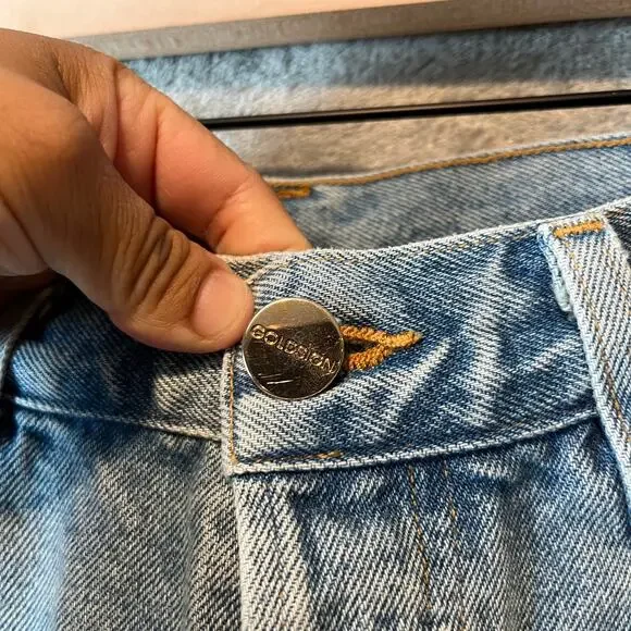 GOLDSIGN Low Slung Crop Jeans‎ Marled Blue Light Wash Button Fly Size 26 Cotton - Picture 4 of 10